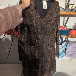 Elegant Black and Gold Women's Dress